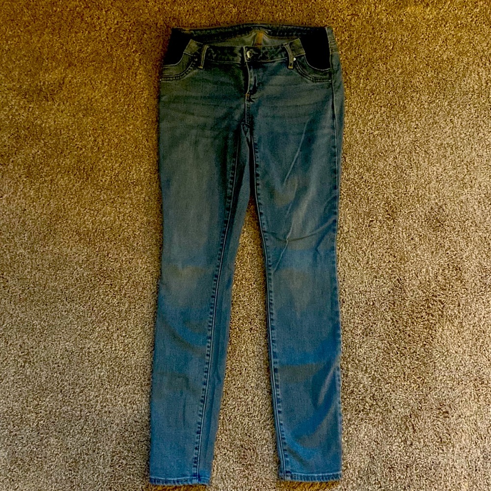 Gap size 29 Long maternity jeans